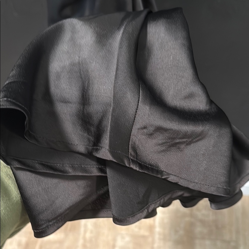 Lulu’s Effortlessly Sensational Black Satin Backless Maxi Dress Medium - Picture 5 of 9